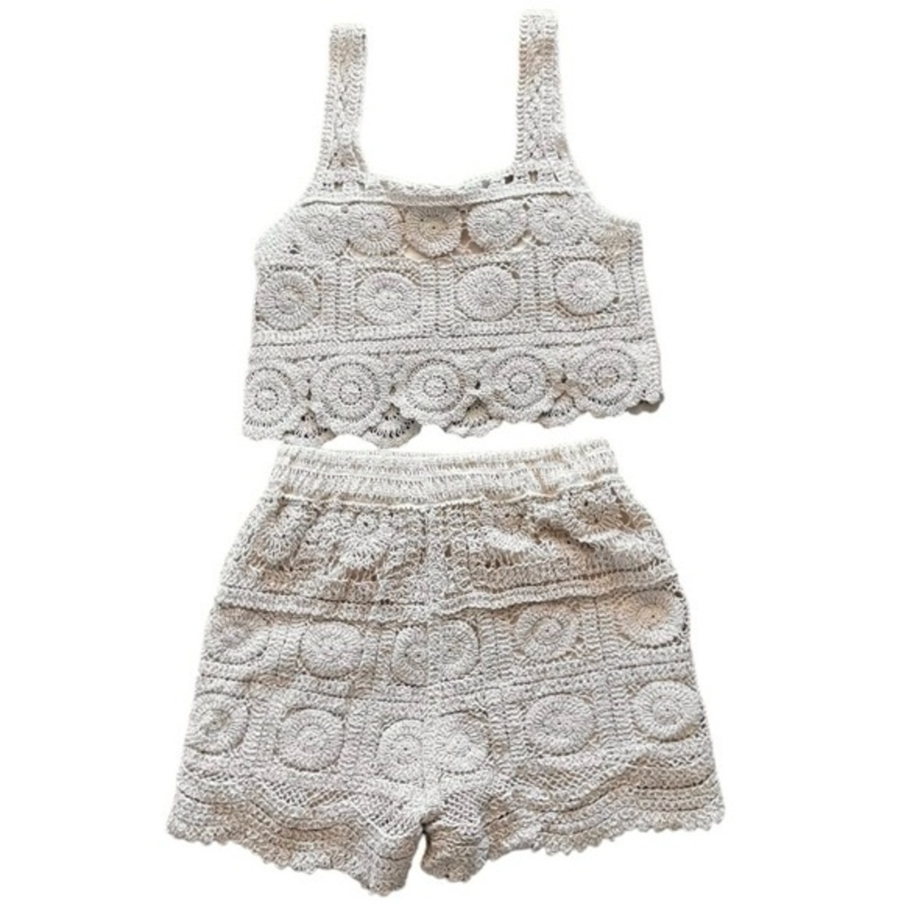 Rebellion Size S Crochet Crop Top and Shorts Set NWT